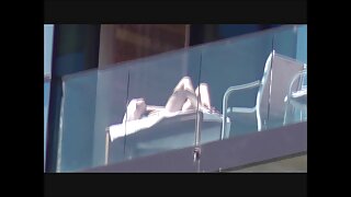 여자 친구 Shana Lane과 Leena Rey는 섹스 토이로 재미 있습니다. - 2022-02-13 13:40:19